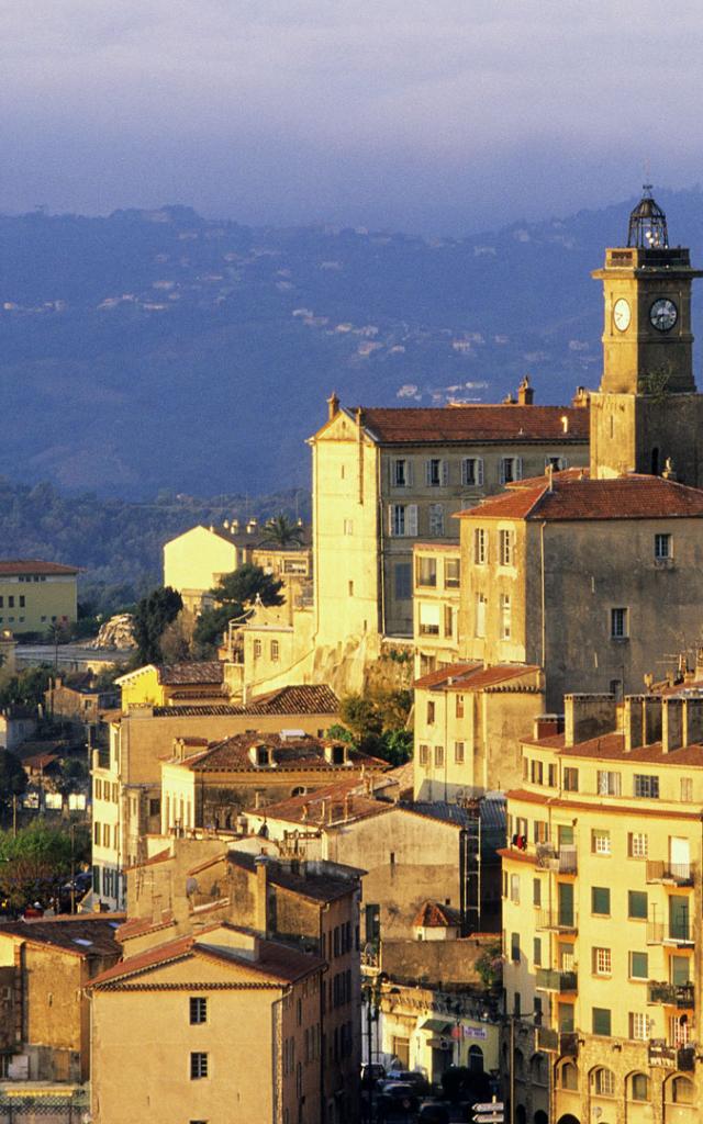 Landing Grasse Cmoirenc 004219 1920x1080 1