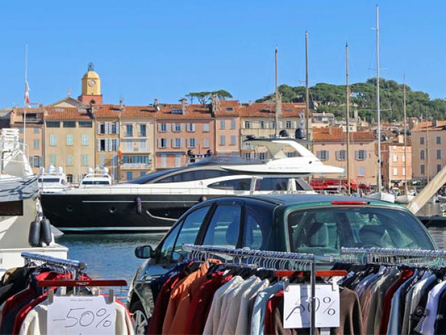 Saint Tropez La Braderie E Bertrand 557x400 1