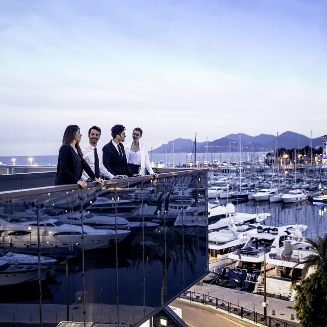 Terrasse Palais Cannes