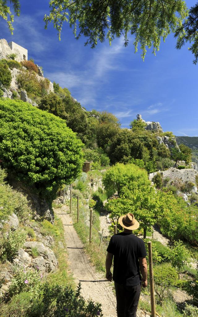 Visit Menton