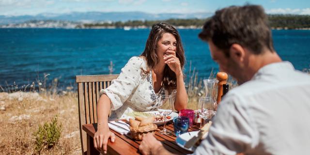 Restaurant Couple Côte D'Azur