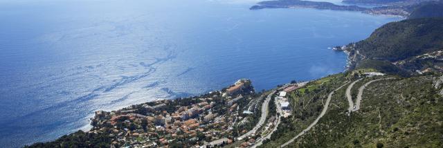 Cap d'Ail, Saint Jean Cap Ferrat en arrière plan