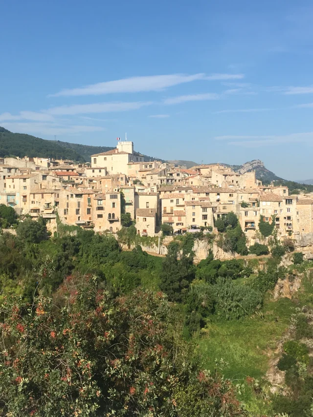 Il villaggio collinare di Tourrettes sur Loup