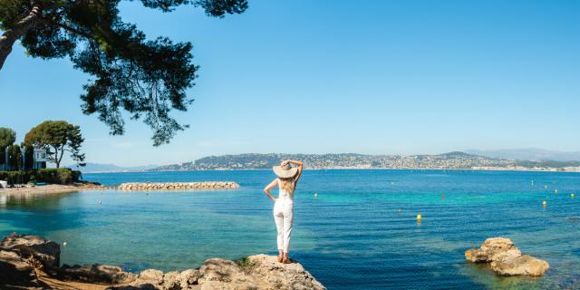 Femme Cap D'Antibes Cote D'Azur France Olivierpuydebois7.jpg 1200px