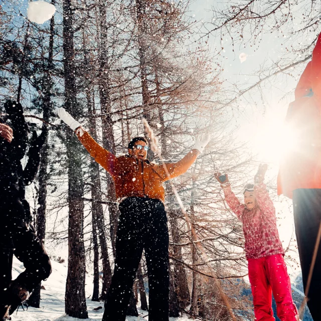 famille-sport-hiver-valberg_CRT-Cote-d-Azur-France_OlivierPUYDEBOIS5.jpg-1200px.jpg