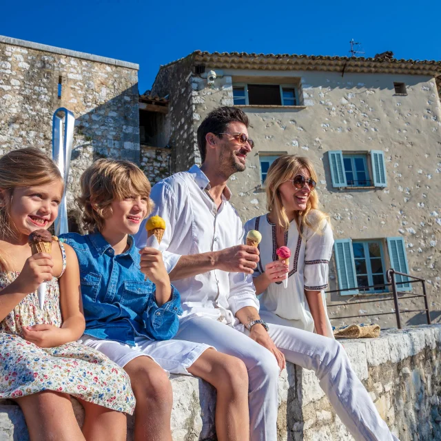 Famille St Paul De Vence Crt Cote D Azur France Jeromekelagopian35