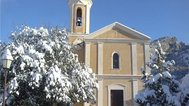 Peillon Village Neige