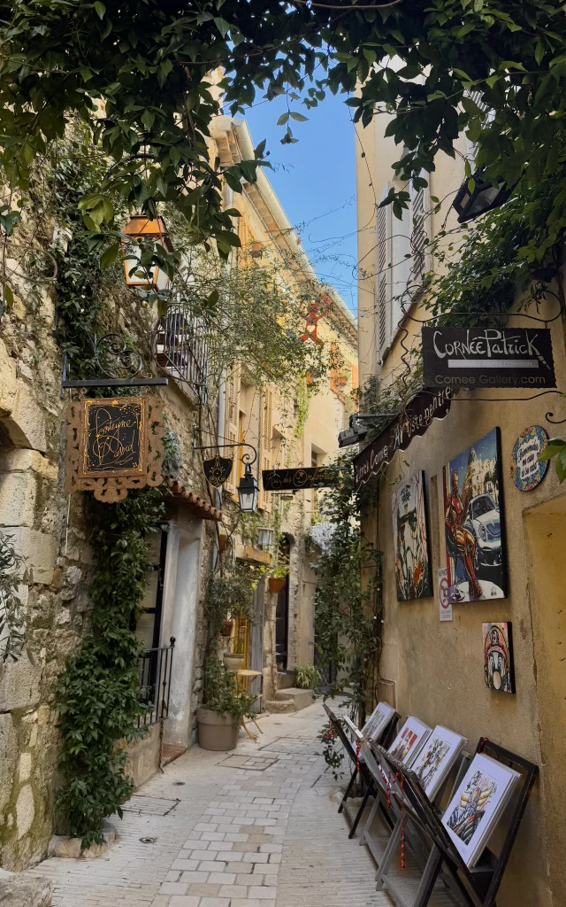 Ruelles artistiques de Mougins : un écrin de créativité et de charme